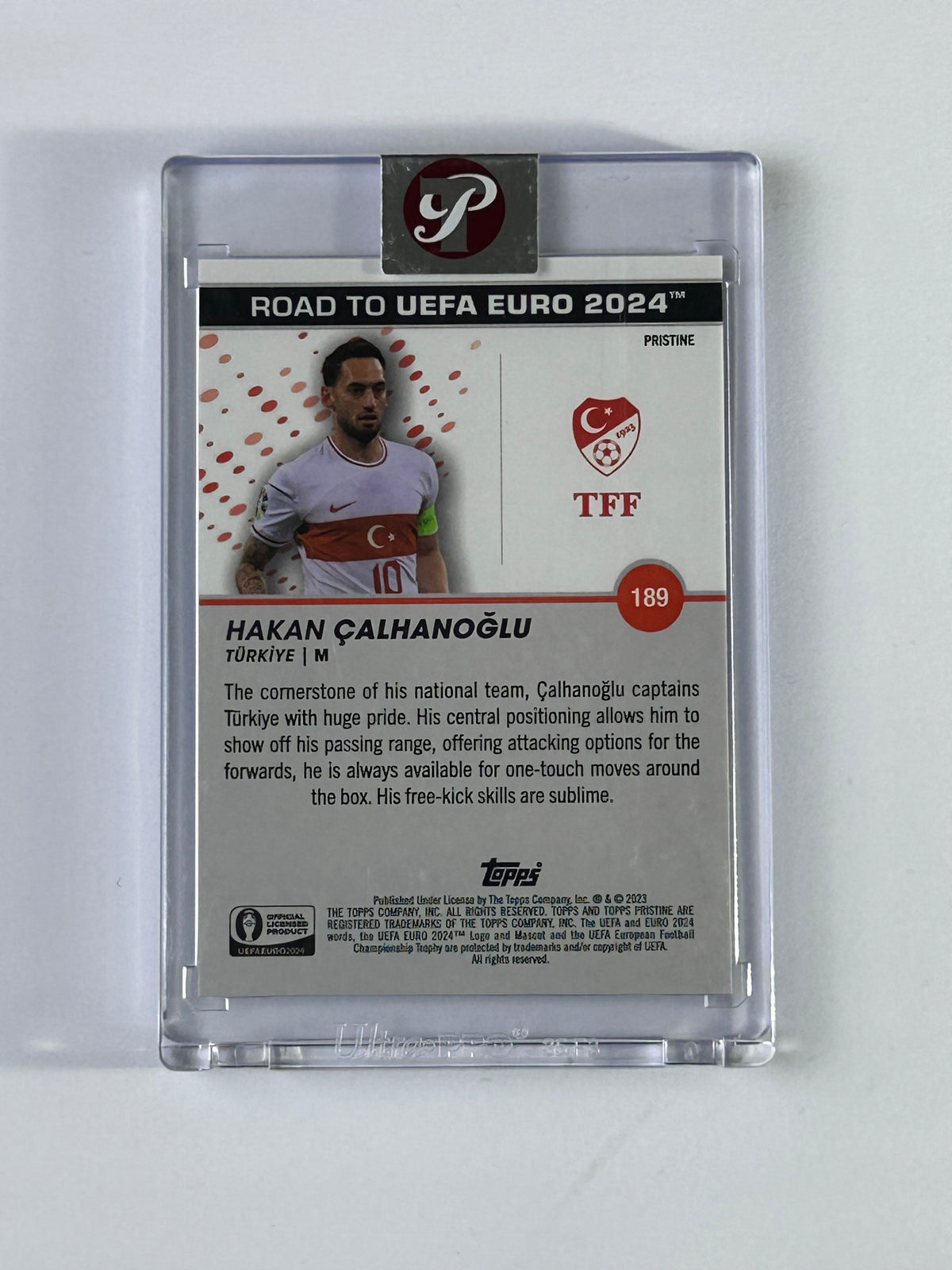 Hakan Çalhanoğlu Topps Pristine Blue Refractor 75/75 – Rückseite